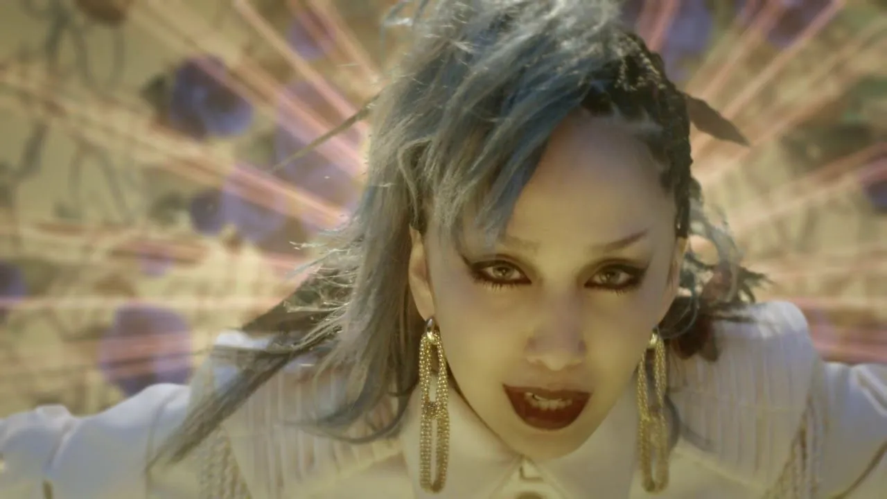Mika Nakashima / Inosan Rouge 